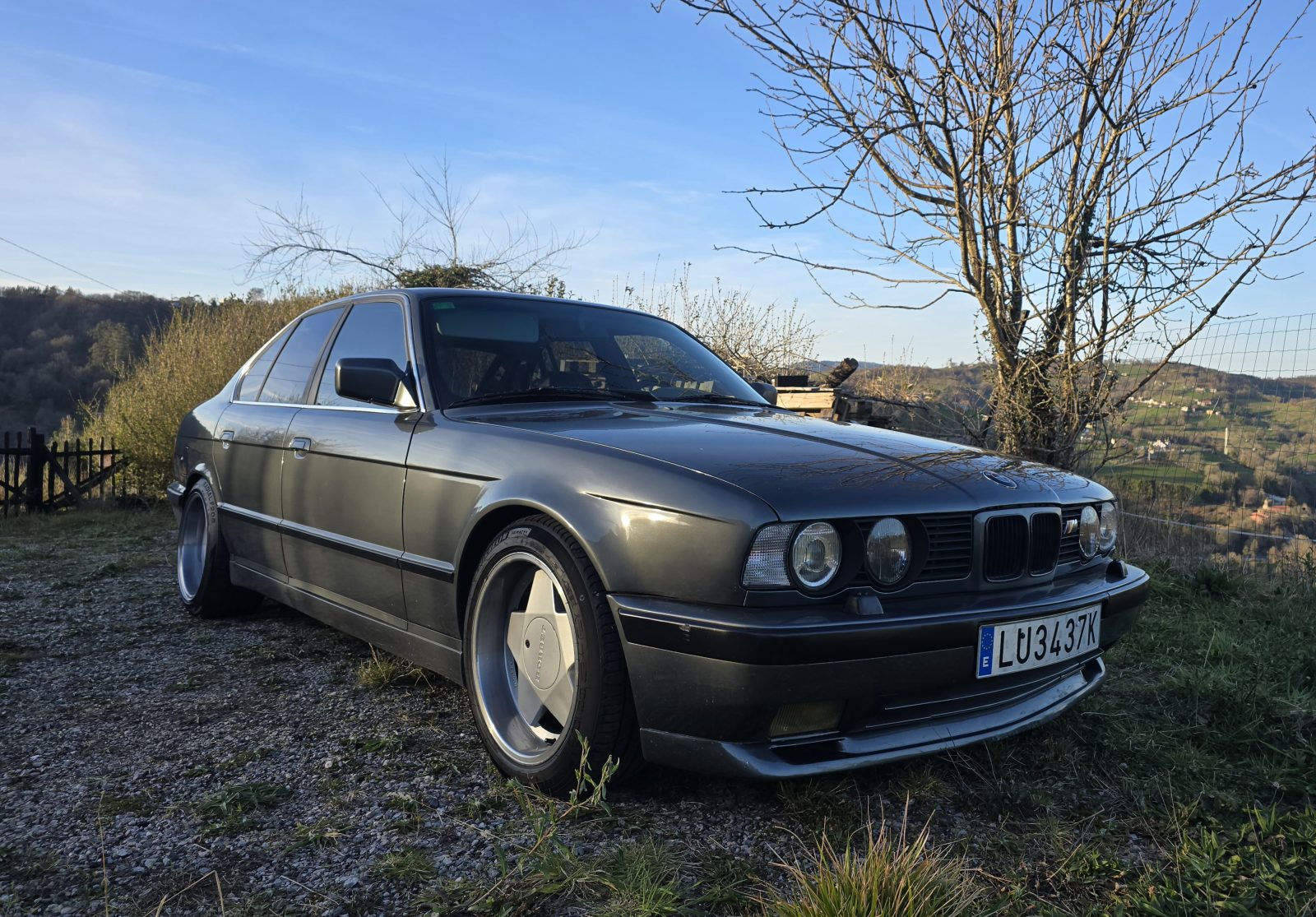 BMW E34 535i 1988