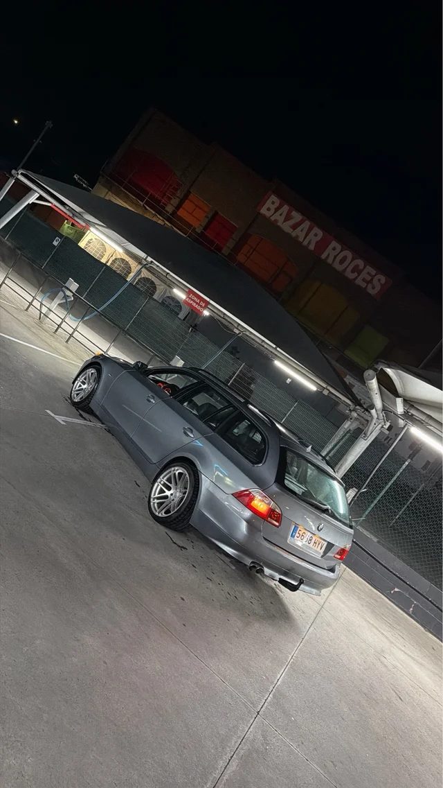 BMW E61 2006